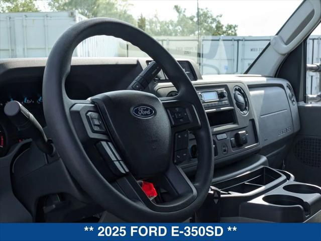2025 Ford E-350 Cutaway E-Series Cutaway