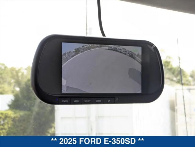 2025 Ford E-350 Cutaway E-Series Cutaway