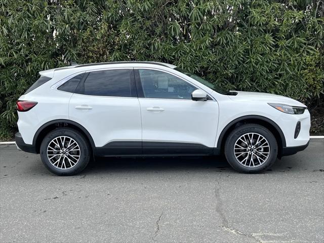 2025 Ford Escape PHEV