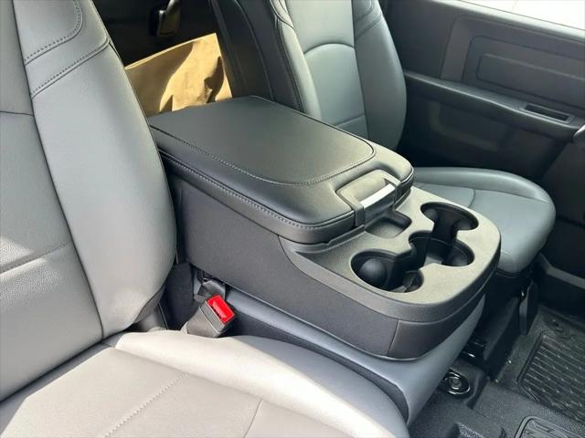 2025 Ram 5500 Tradesman/Big Horn