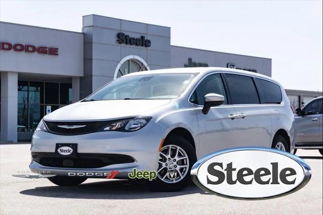2023 Chrysler Voyager LX for sale in Lockhart, TX