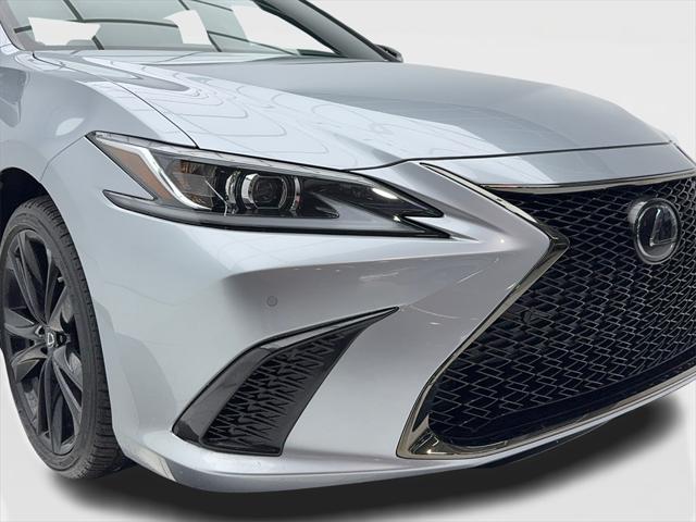 2024 Lexus ES 350 F SPORT Handling