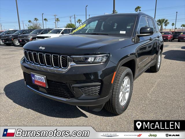 2025 Jeep Grand Cherokee GRAND CHEROKEE LAREDO 4X2