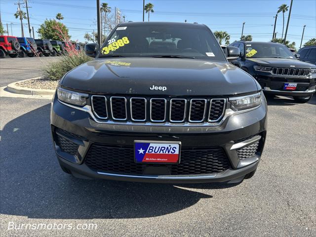 2025 Jeep Grand Cherokee GRAND CHEROKEE LAREDO 4X2