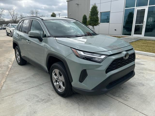 2022 Toyota RAV4 XLE