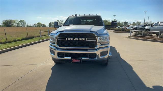 2024 RAM Ram 3500 Chassis Cab RAM 3500 TRADESMAN CREW CAB CHASSIS 4X4 60 CA