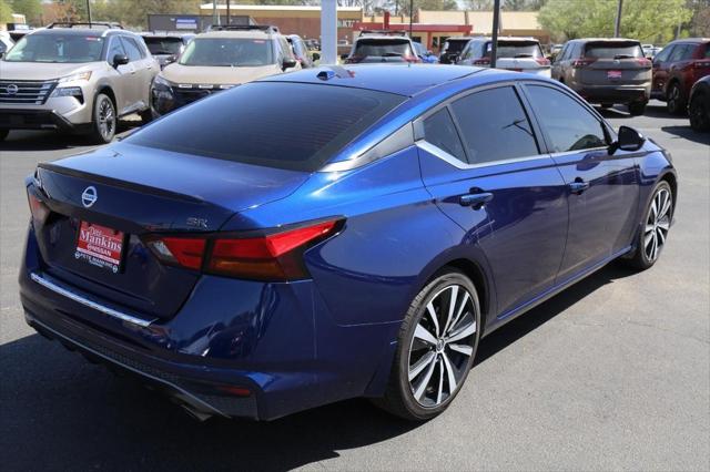 2022 Nissan Altima SR FWD