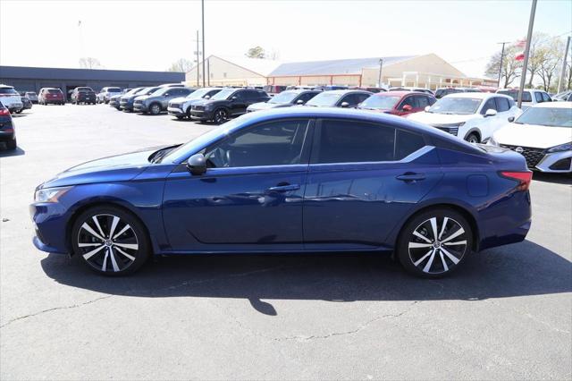 2022 Nissan Altima SR FWD