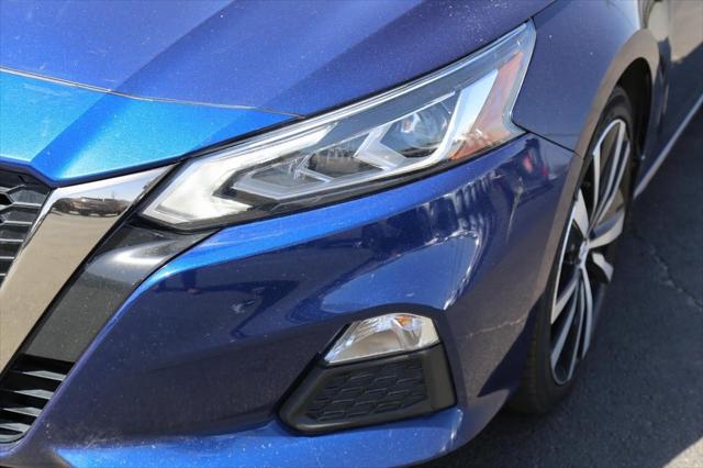 2022 Nissan Altima SR FWD