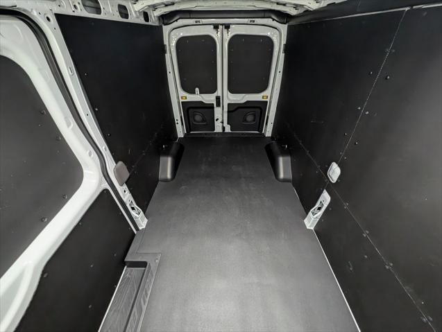 2025 Ford Transit Cargo Van Base