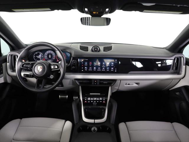 2024 Porsche Cayenne S