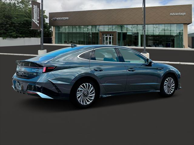 2025 Hyundai Sonata Hybrid Limited