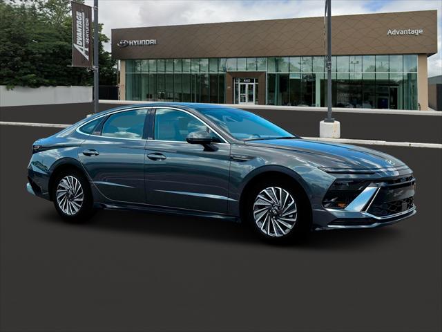 2025 Hyundai Sonata Hybrid Limited