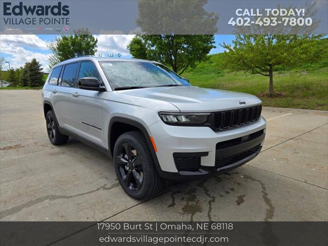 2025 Jeep Grand Cherokee GRAND CHEROKEE L ALTITUDE 4X4