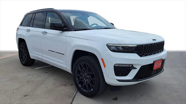 2025 Jeep Grand Cherokee GRAND CHEROKEE SUMMIT RESERVE 4X4