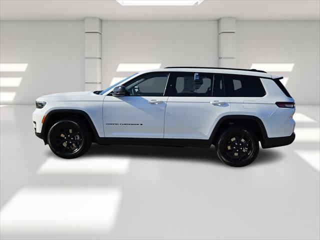 2025 Jeep Grand Cherokee GRAND CHEROKEE L ALTITUDE 4X2