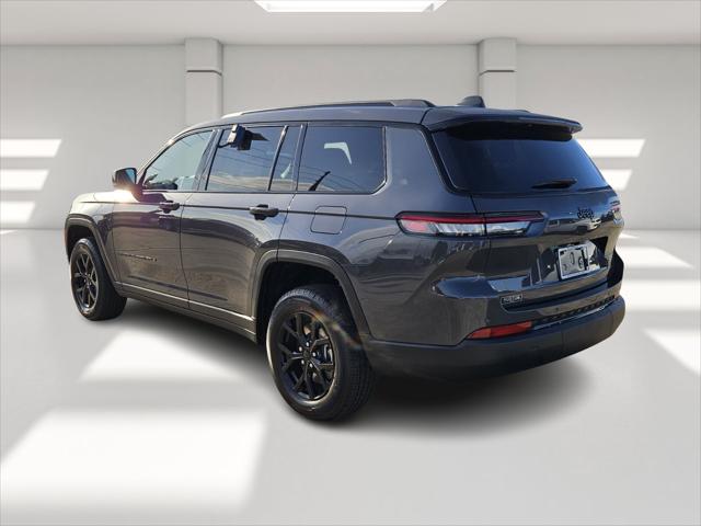 2025 Jeep Grand Cherokee GRAND CHEROKEE L ALTITUDE 4X2