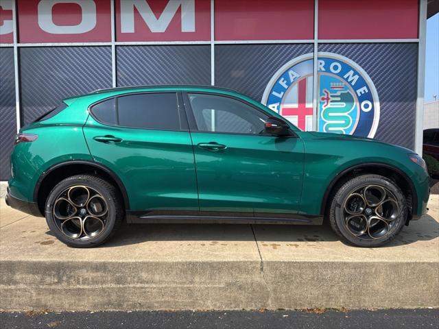 2025 Alfa Romeo Stelvio STELVIO INTENSA AWD 2025 Alfa Romeo Stelvio STELVIO INTENSA AWD