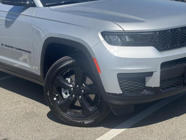 2025 Jeep Grand Cherokee GRAND CHEROKEE L ALTITUDE 4X4