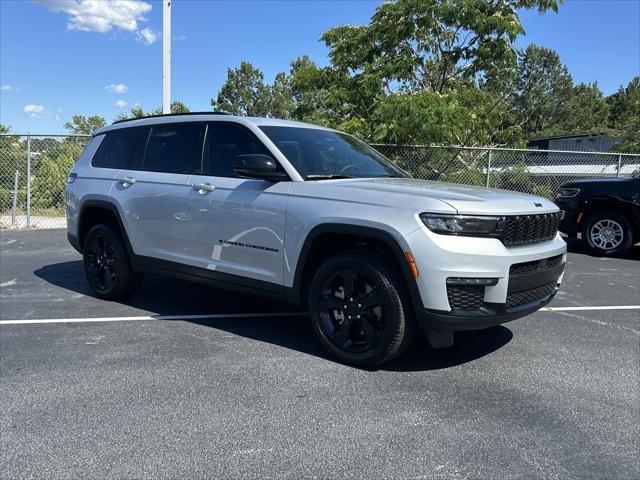 2025 Jeep Grand Cherokee GRAND CHEROKEE L LIMITED 4X2
