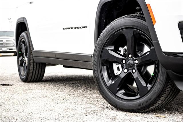 2025 Jeep Grand Cherokee GRAND CHEROKEE L ALTITUDE X 4X2