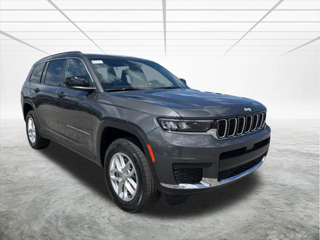 2025 Jeep Grand Cherokee GRAND CHEROKEE L LAREDO X 4X4