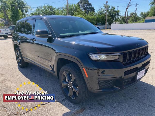 2025 Jeep Grand Cherokee GRAND CHEROKEE L ALTITUDE 4X4
