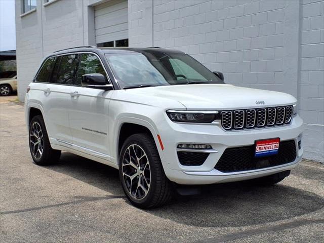 2025 Jeep Grand Cherokee GRAND CHEROKEE SUMMIT RESERVE 4X4