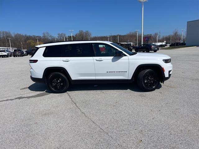 2025 Jeep Grand Cherokee GRAND CHEROKEE L ALTITUDE X 4X4