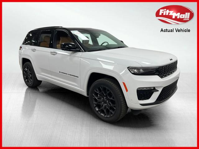 2025 Jeep Grand Cherokee GRAND CHEROKEE SUMMIT RESERVE 4X4