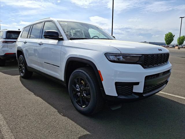 2025 Jeep Grand Cherokee GRAND CHEROKEE L ALTITUDE X 4X4