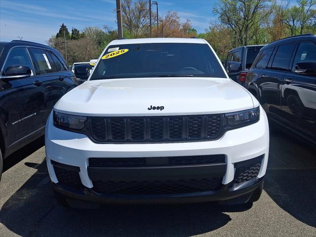 2025 Jeep Grand Cherokee GRAND CHEROKEE L ALTITUDE X 4X4