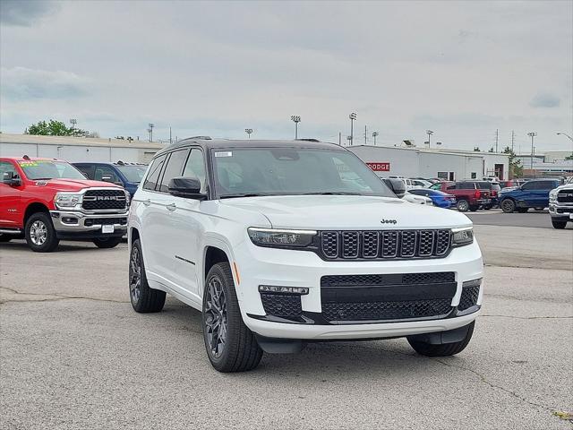 2025 Jeep Grand Cherokee GRAND CHEROKEE L SUMMIT 4X4