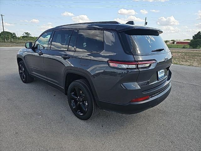 2025 Jeep Grand Cherokee GRAND CHEROKEE L ALTITUDE 4X4