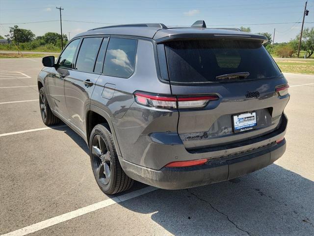 2025 Jeep Grand Cherokee GRAND CHEROKEE L ALTITUDE 4X4