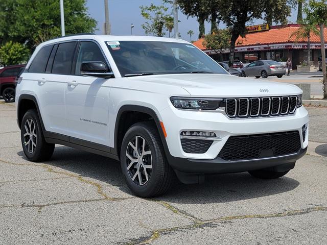 2025 Jeep Grand Cherokee GRAND CHEROKEE LIMITED 4X4