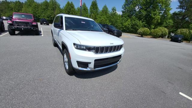 2025 Jeep Grand Cherokee GRAND CHEROKEE L LAREDO X 4X2
