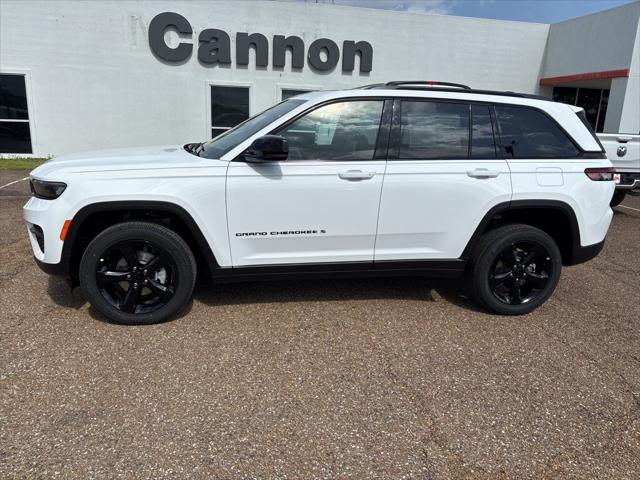 2025 Jeep Grand Cherokee GRAND CHEROKEE ALTITUDE 4X2