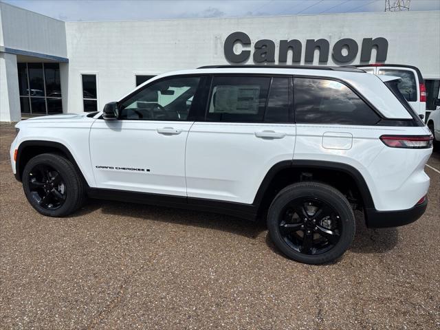 2025 Jeep Grand Cherokee GRAND CHEROKEE ALTITUDE 4X2