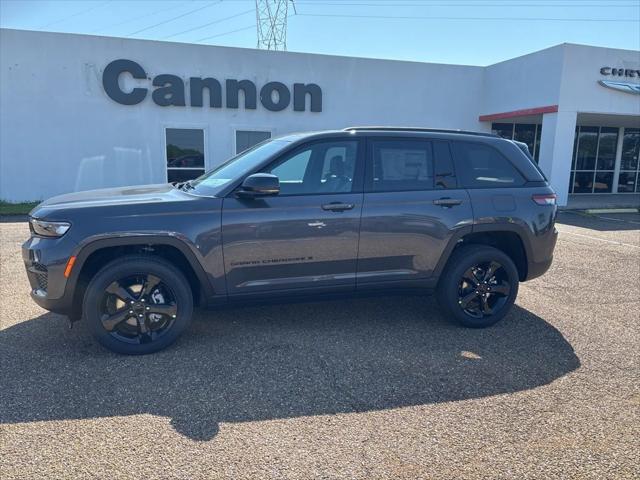 2025 Jeep Grand Cherokee GRAND CHEROKEE ALTITUDE 4X2