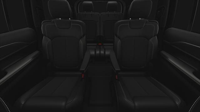 2025 Jeep Grand Cherokee GRAND CHEROKEE L ALTITUDE 4X4