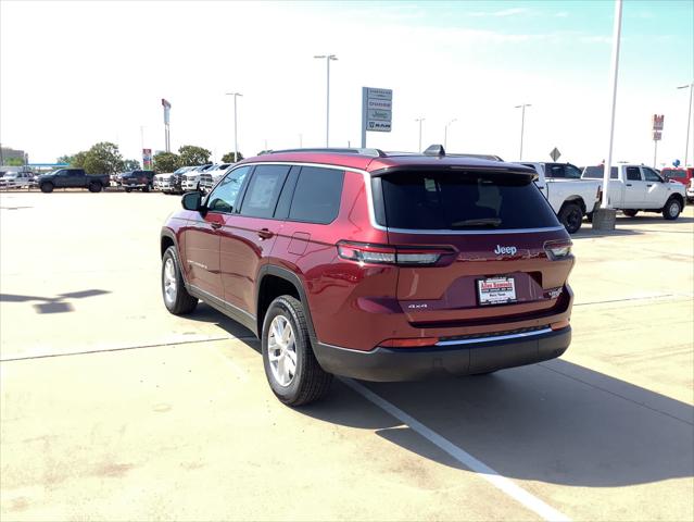 2025 Jeep Grand Cherokee GRAND CHEROKEE L LAREDO X 4X4