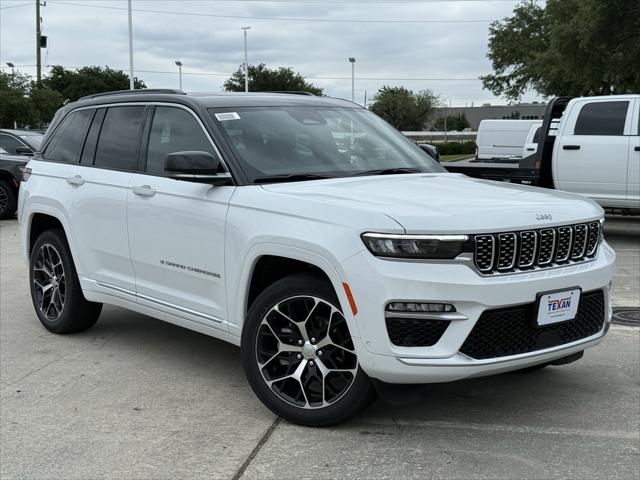 2025 Jeep Grand Cherokee GRAND CHEROKEE SUMMIT RESERVE 4X4