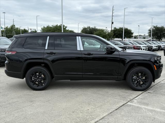 2025 Jeep Grand Cherokee GRAND CHEROKEE L ALTITUDE X 4X2