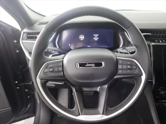 2025 Jeep Grand Cherokee Laredo 4x4