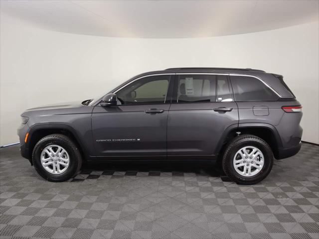 2025 Jeep Grand Cherokee Laredo 4x4