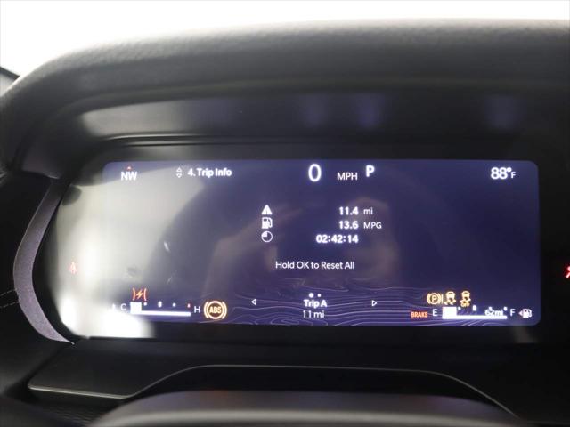 2025 Jeep Grand Cherokee Laredo 4x4