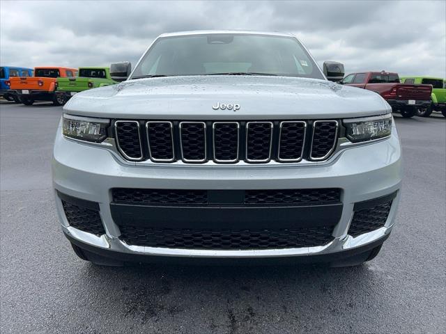 2025 Jeep Grand Cherokee GRAND CHEROKEE L LAREDO 4X2
