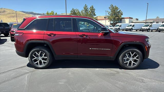 2025 Jeep Grand Cherokee GRAND CHEROKEE LIMITED 4X4