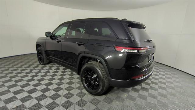 2025 Jeep Grand Cherokee GRAND CHEROKEE L ALTITUDE 4X2